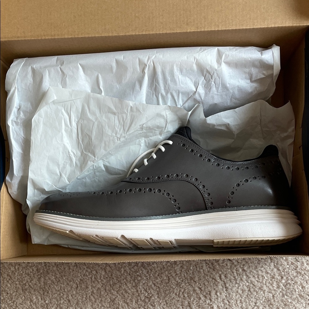 Cole Haan Gray Leather Oxfords with White Sole